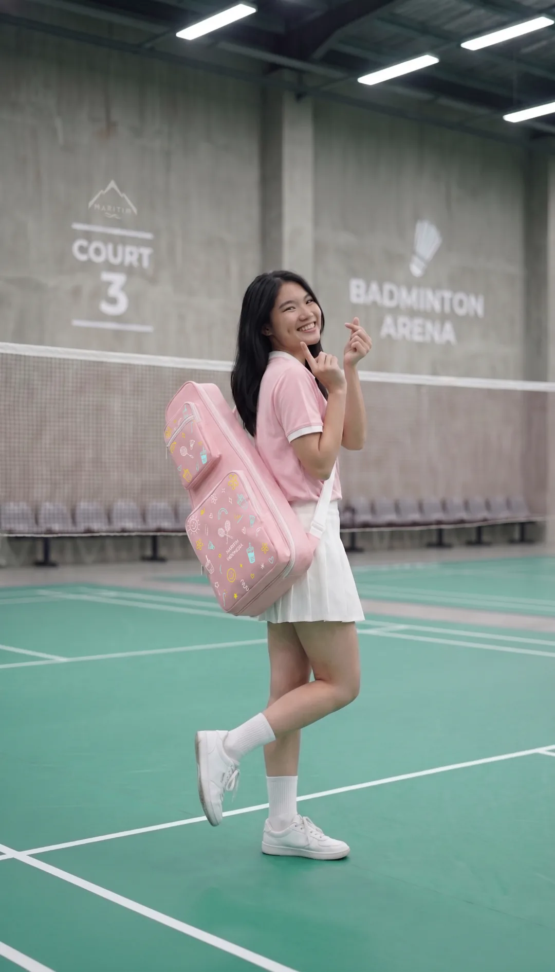 Lite Cakra Pink dipake di lapangan badminton โ cute & functional